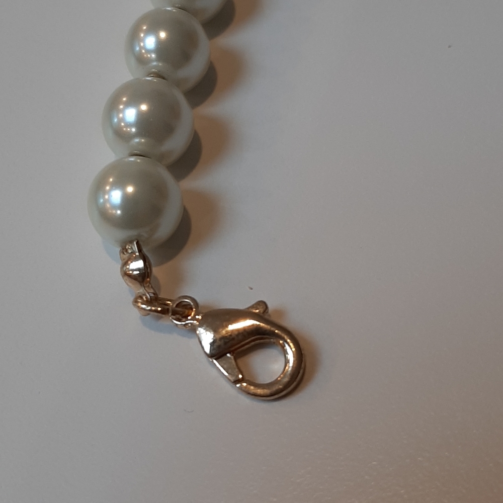 Necklace - Picture 3 of 3